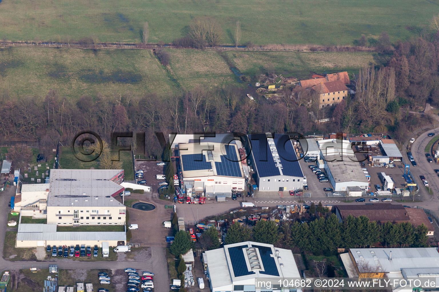 Zone industrielle de Horst à le quartier Minderslachen in Kandel dans le département Rhénanie-Palatinat, Allemagne vue d'en haut