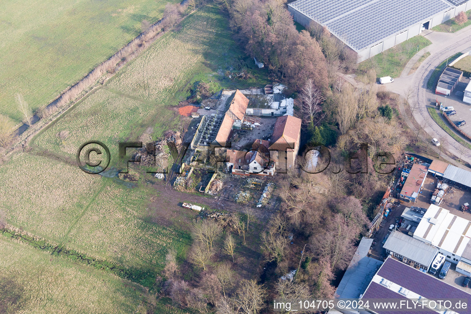 Zone industrielle de Horst à le quartier Minderslachen in Kandel dans le département Rhénanie-Palatinat, Allemagne vue du ciel