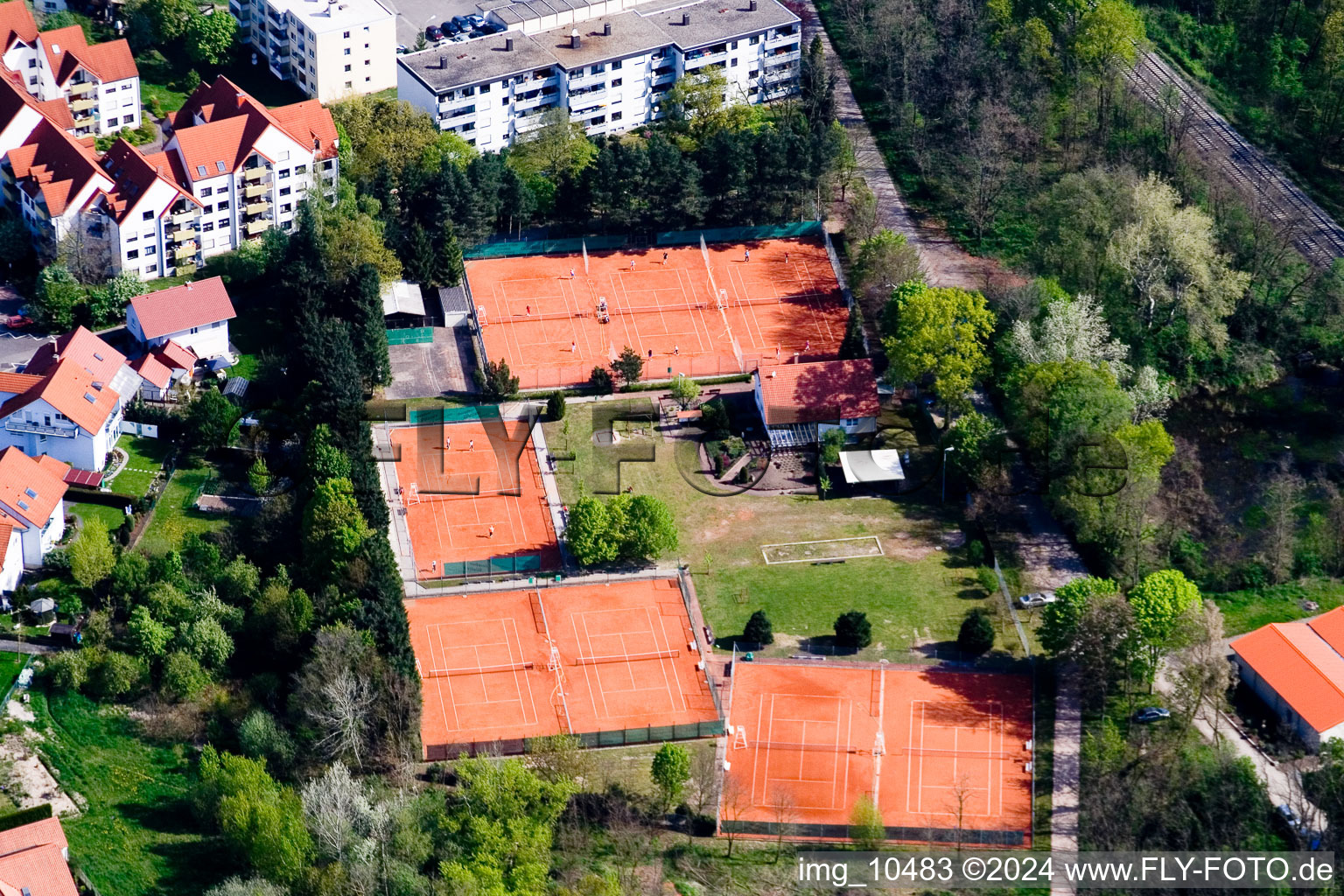Vue oblique de Club de tennis à Jockgrim dans le département Rhénanie-Palatinat, Allemagne