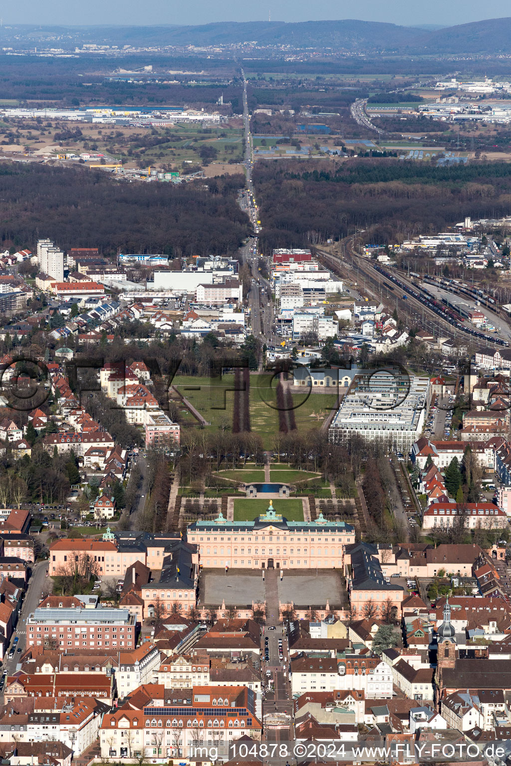 Vue aérienne de Parc du palais du palais résidentiel Rastatt à Rastatt dans le département Bade-Wurtemberg, Allemagne