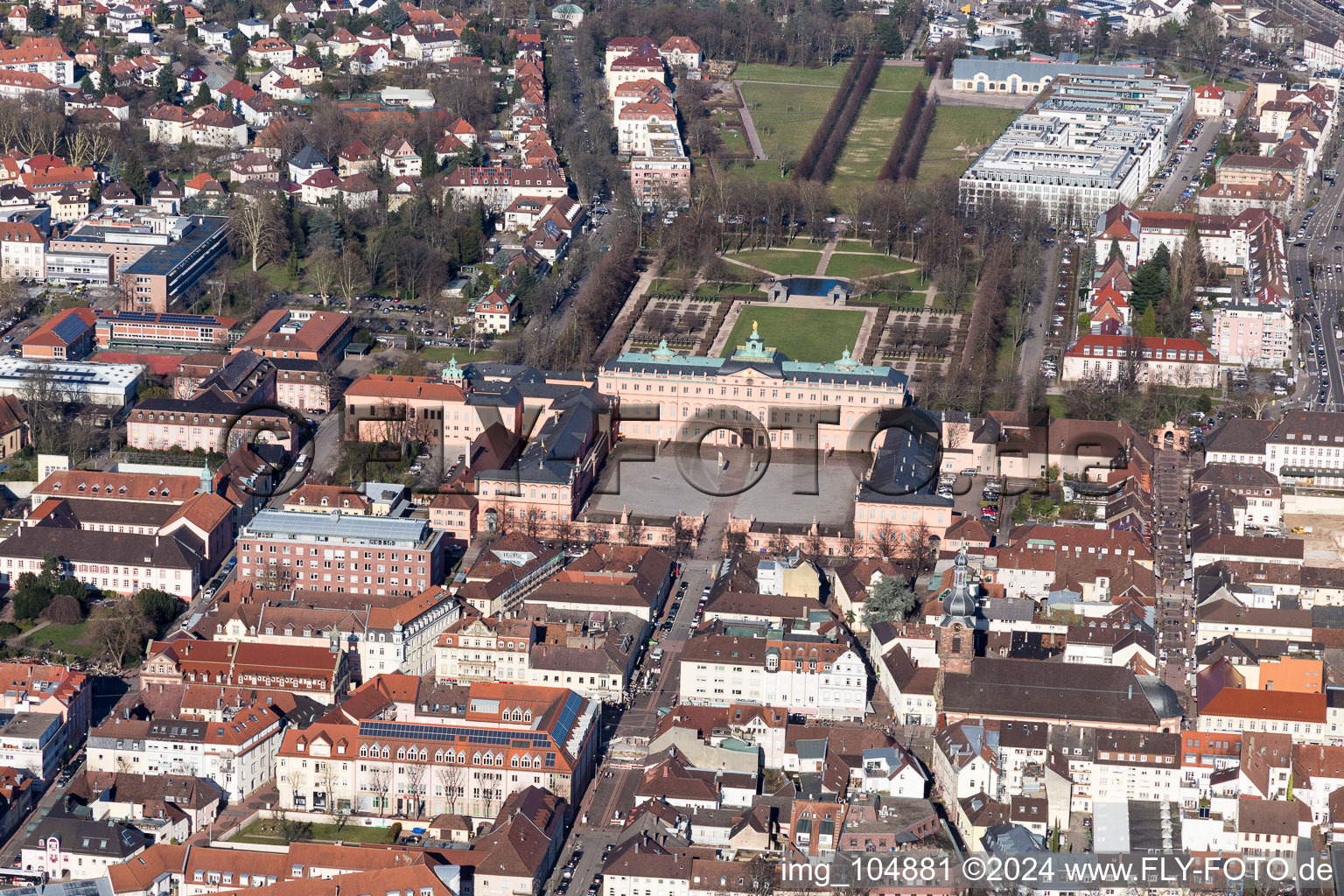 Rastatt dans le département Bade-Wurtemberg, Allemagne vue d'en haut