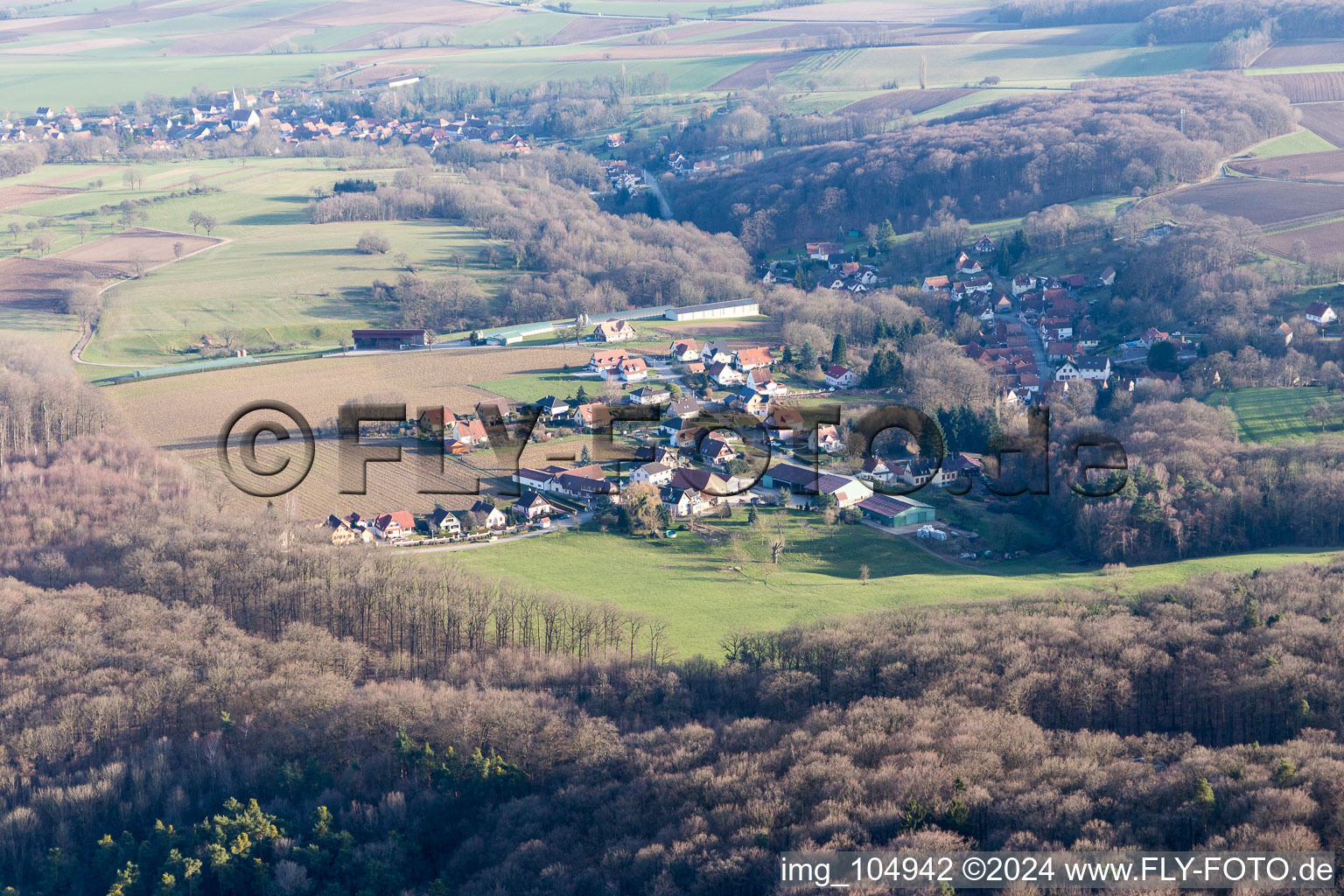 Vue aérienne de Drachenbronn à Drachenbronn-Birlenbach dans le département Bas Rhin, France