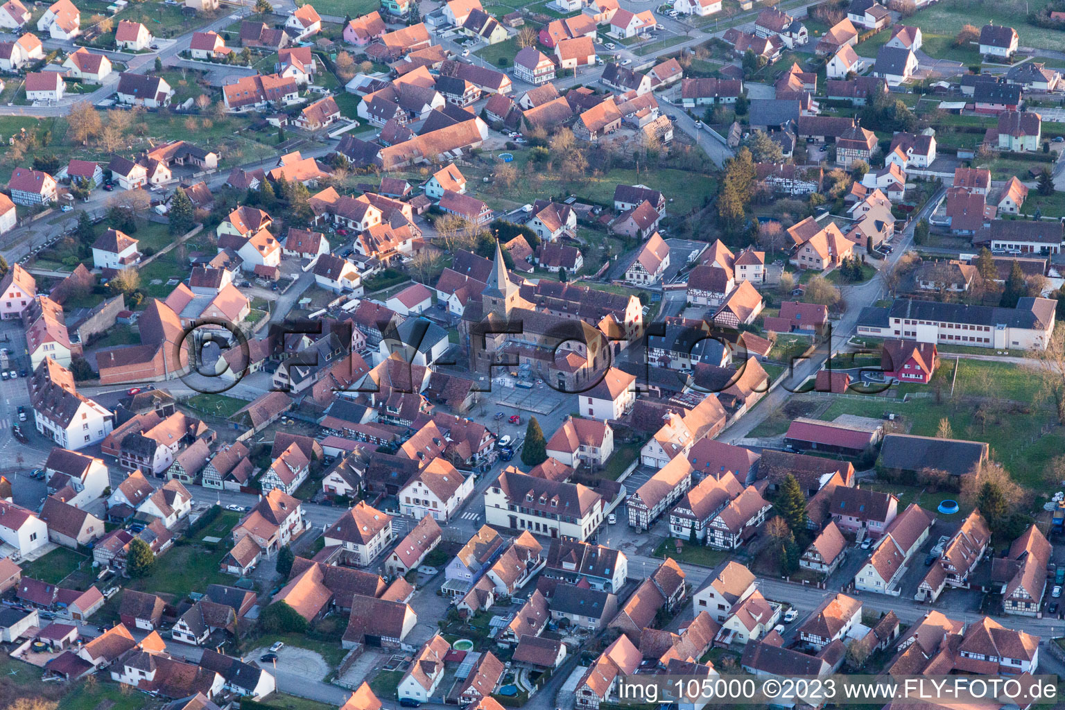 Surbourg dans le département Bas Rhin, France du point de vue du drone