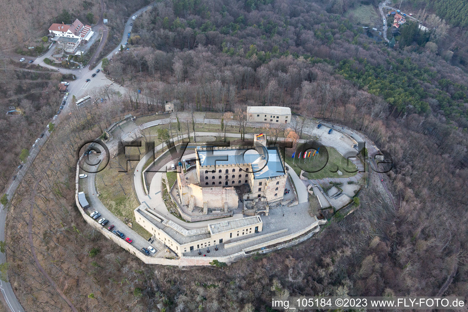 Oberhambach, Château de Hambach à le quartier Diedesfeld in Neustadt an der Weinstraße dans le département Rhénanie-Palatinat, Allemagne d'en haut