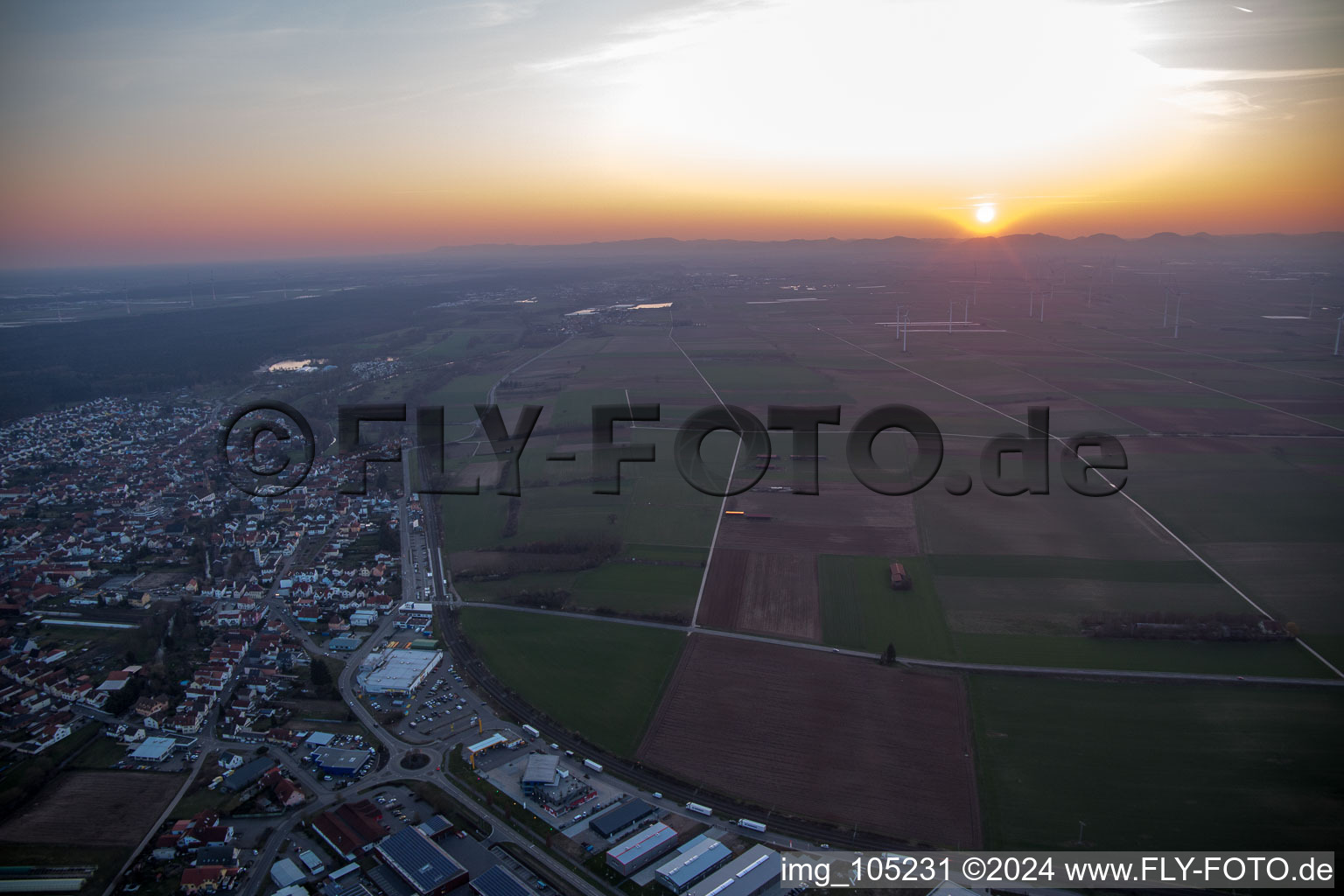 Photographie aérienne de Rülzheim dans le département Rhénanie-Palatinat, Allemagne