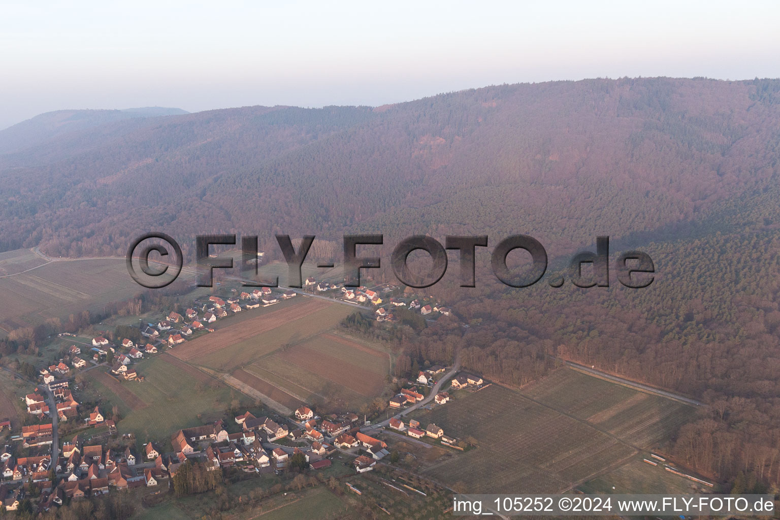 Cleebourg dans le département Bas Rhin, France vue du ciel