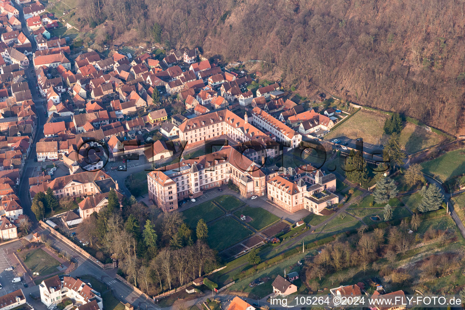 Vue oblique de Oberbronn dans le département Bas Rhin, France