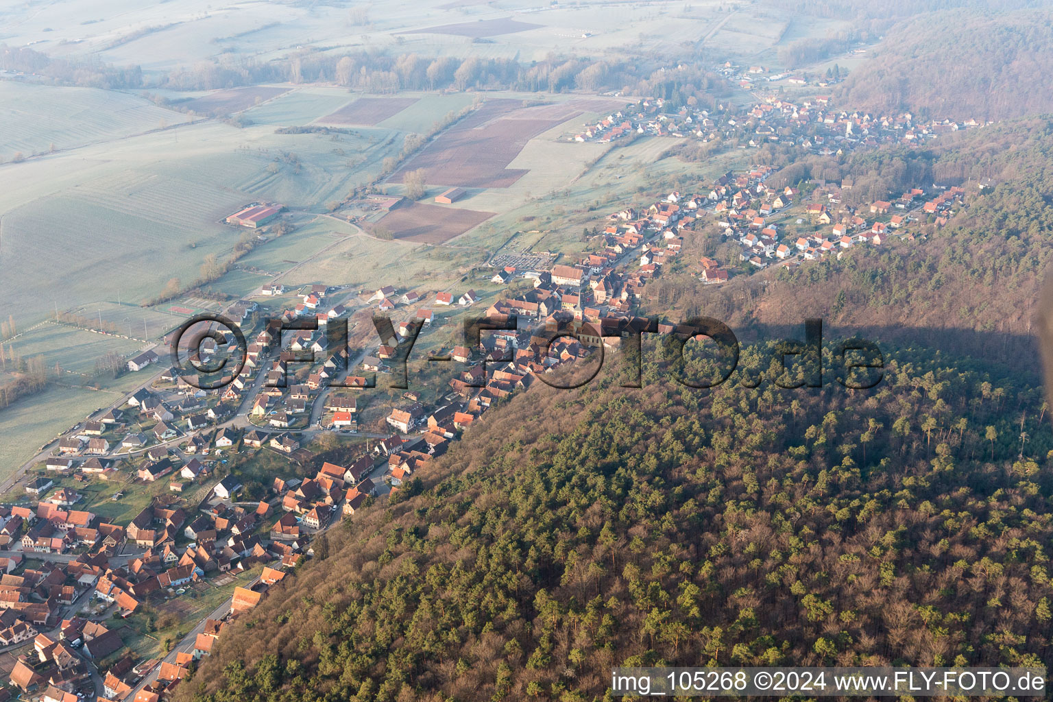 Offwiller dans le département Bas Rhin, France d'un drone