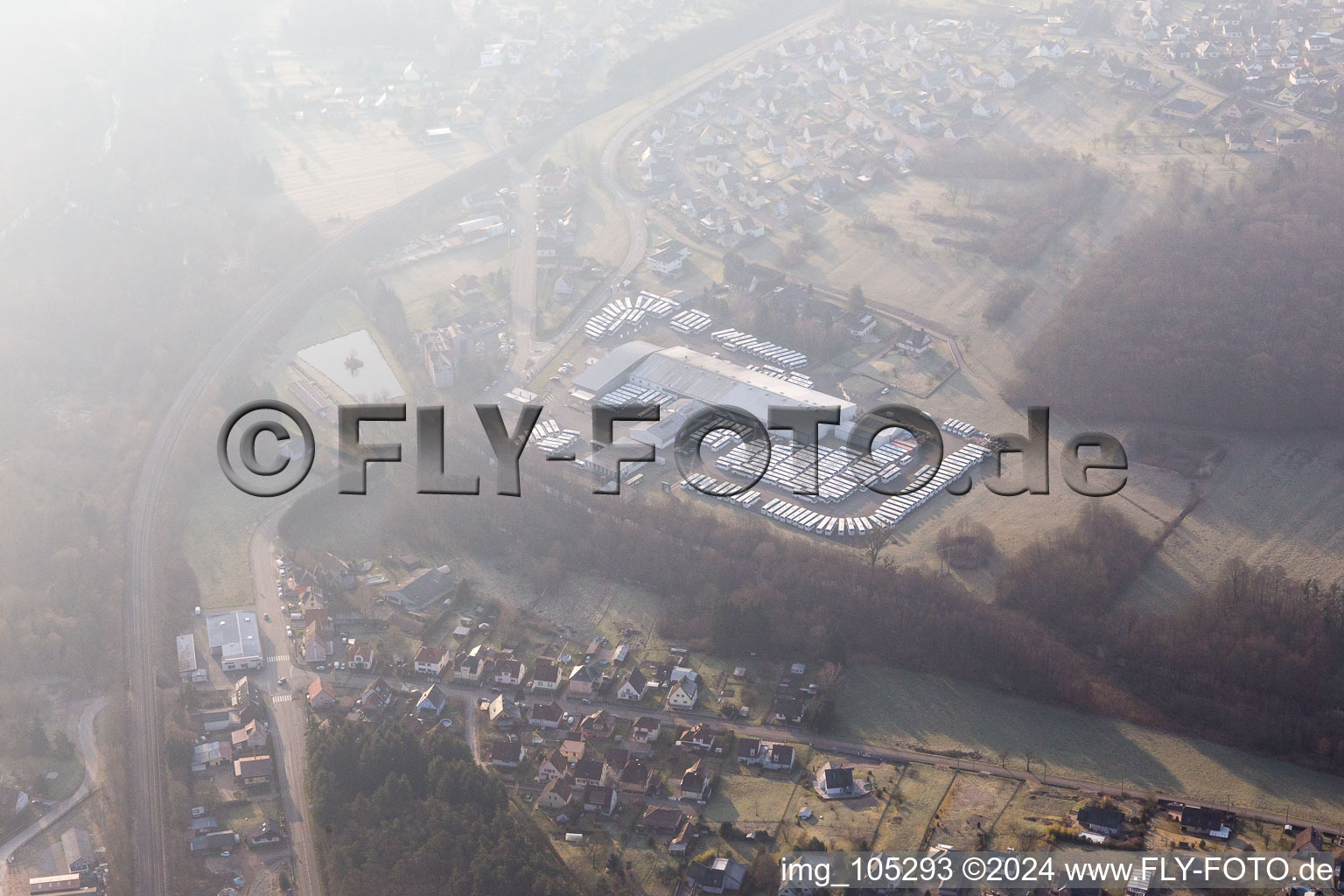 Vue aérienne de Ingwiller dans le département Bas Rhin, France