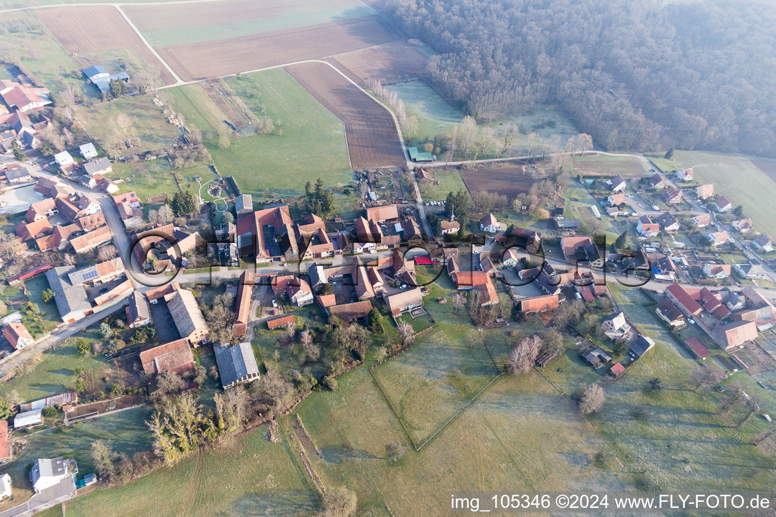 Vue oblique de Geiswiller dans le département Bas Rhin, France