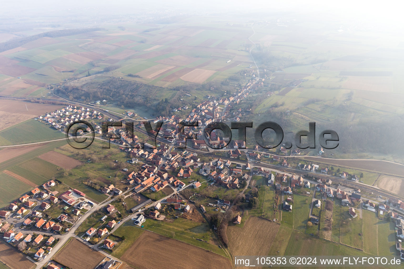 Image drone de Ettendorf dans le département Bas Rhin, France