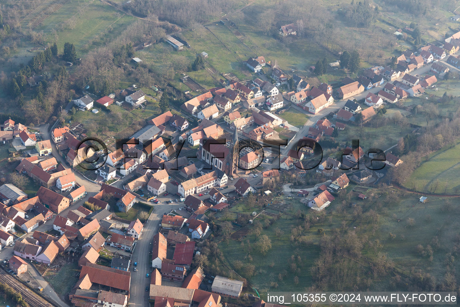 Ettendorf dans le département Bas Rhin, France d'un drone