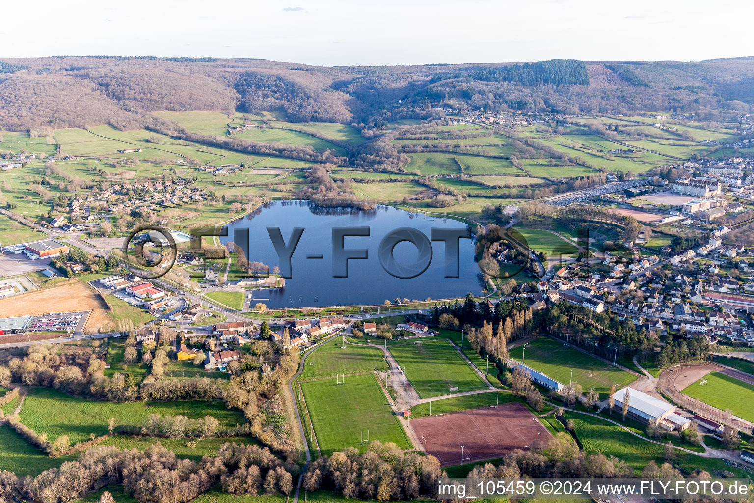 Vue oblique de (Bourgogne) à Autun dans le département Saône et Loire, France