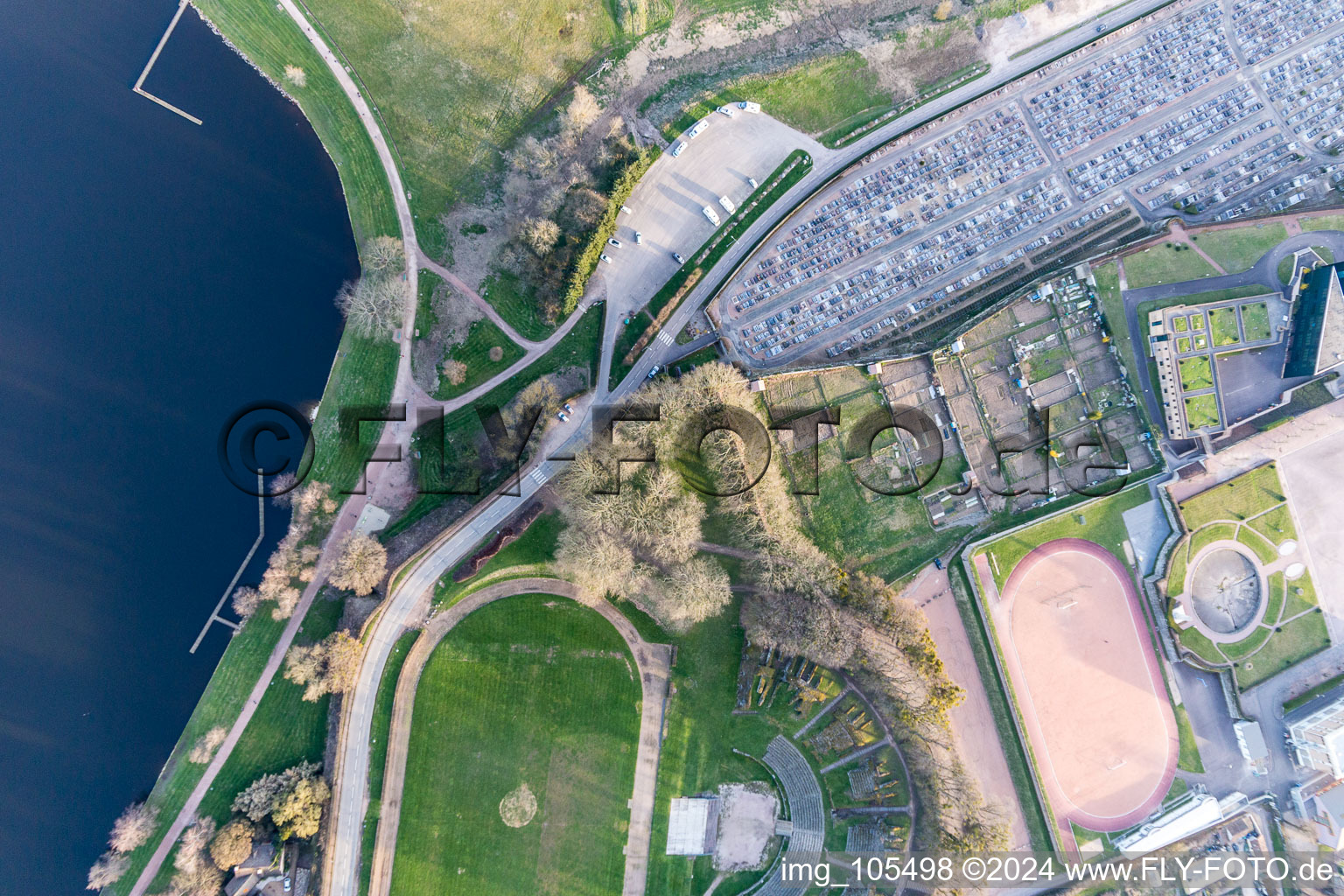 Vue oblique de (Bourgogne) à Autun dans le département Saône et Loire, France