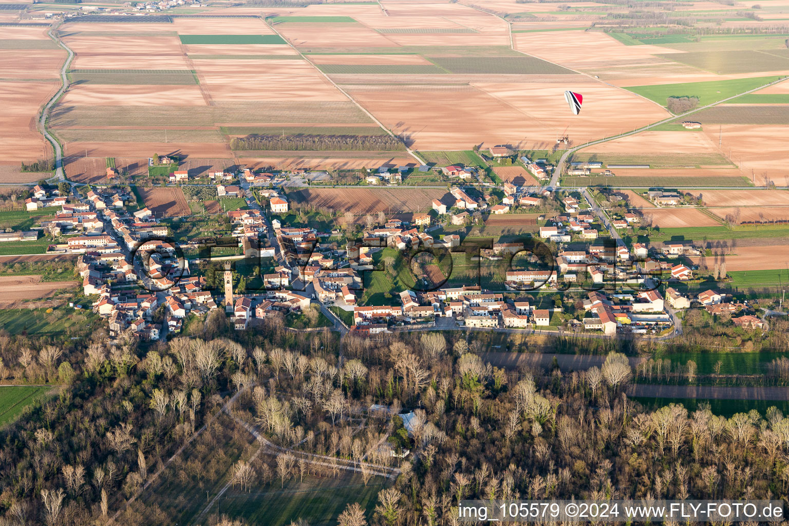 Vue oblique de Turrida dans le département Frioul-Vénétie Julienne, Italie