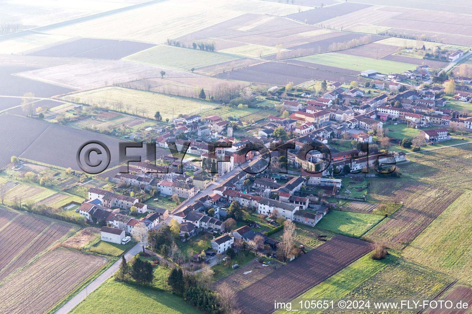 Vue aérienne de San Paolo dans le département Frioul-Vénétie Julienne, Italie