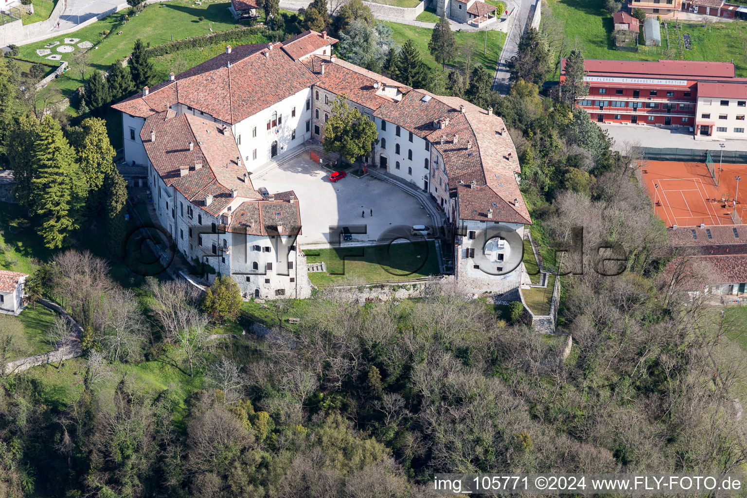 Photographie aérienne de Fattoria Martina dans le département Frioul-Vénétie Julienne, Italie