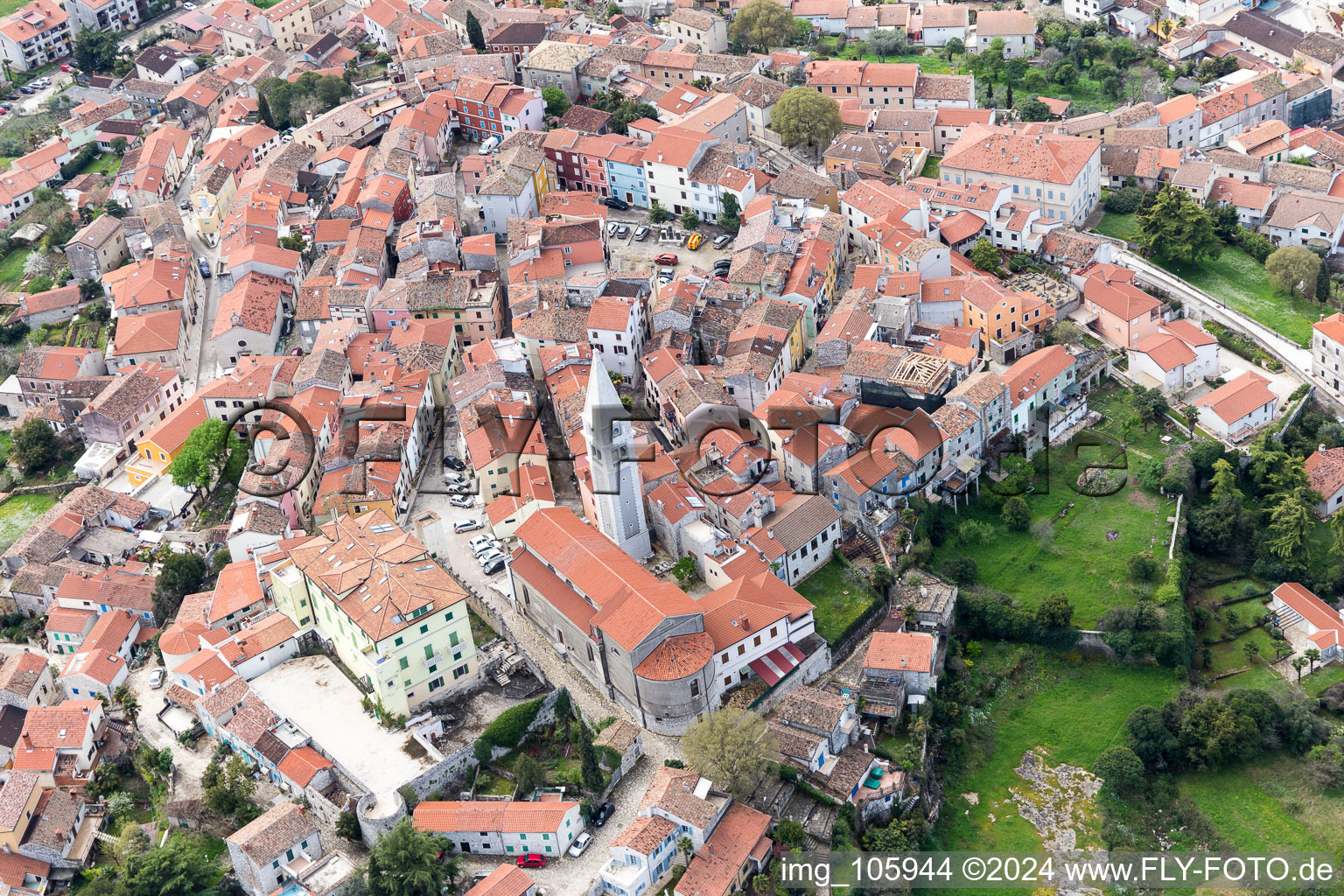 Vue d'oiseau de Vrsar dans le département Gespanschaft Istrien, Croatie