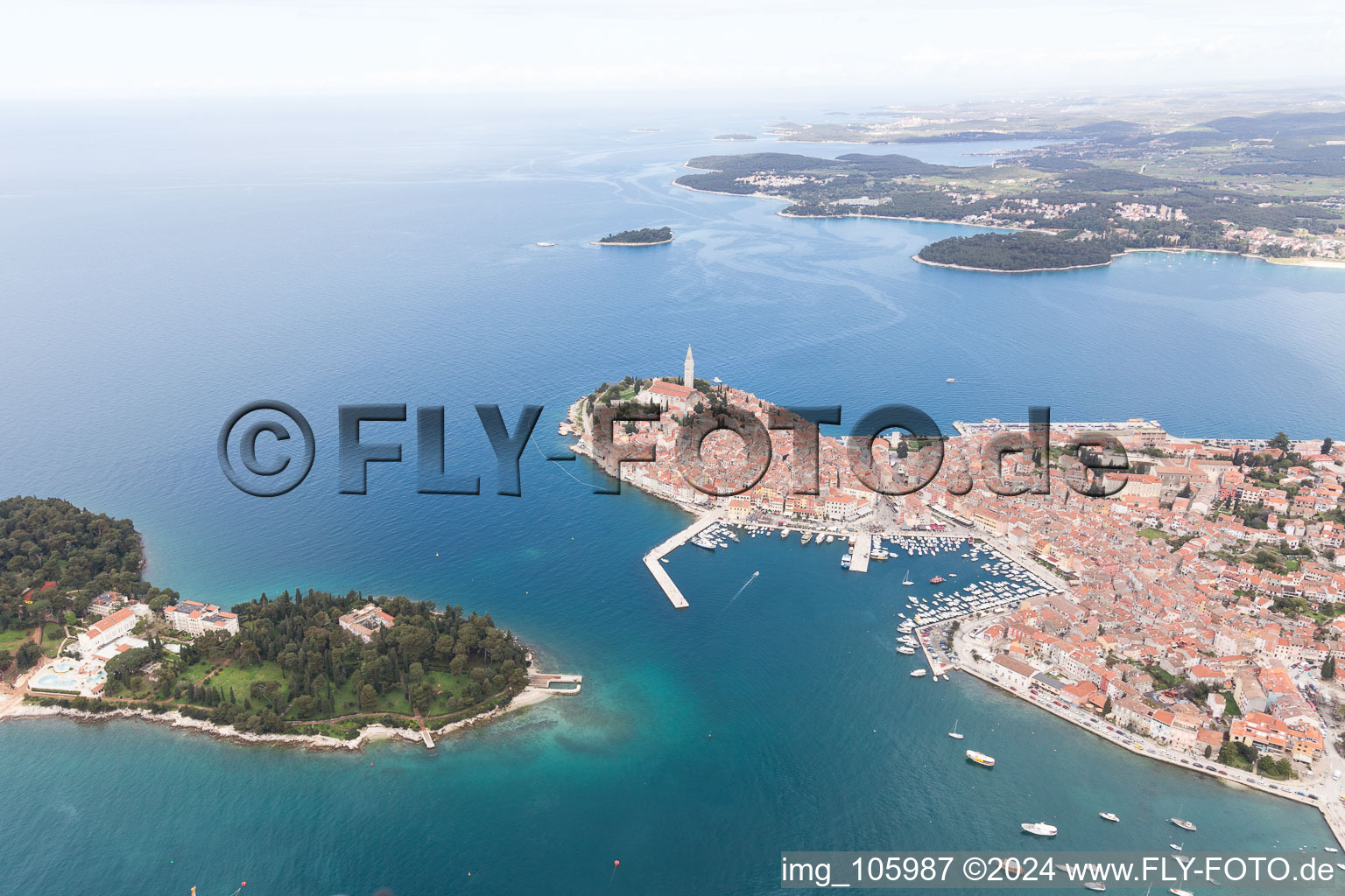 Image drone de Rovinj dans le département Gespanschaft Istrien, Croatie