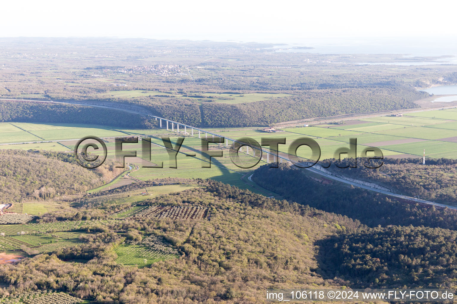 Photographie aérienne de Nova Vas dans le département Gespanschaft Istrien, Croatie