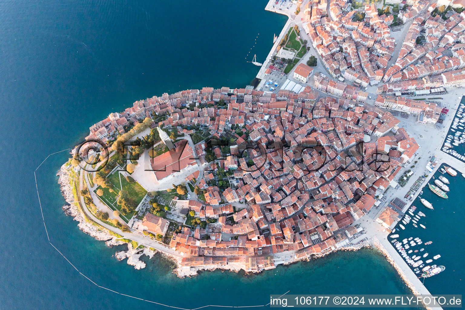 Rovinj dans le département Gespanschaft Istrien, Croatie d'en haut