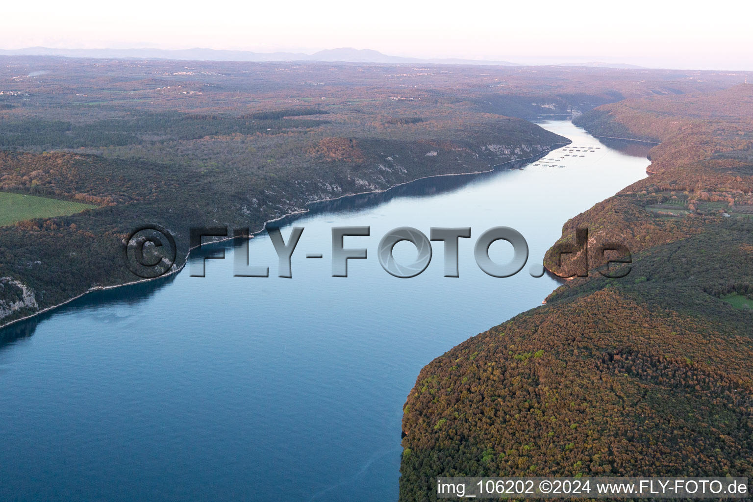 Vue oblique de Vrsar dans le département Gespanschaft Istrien, Croatie