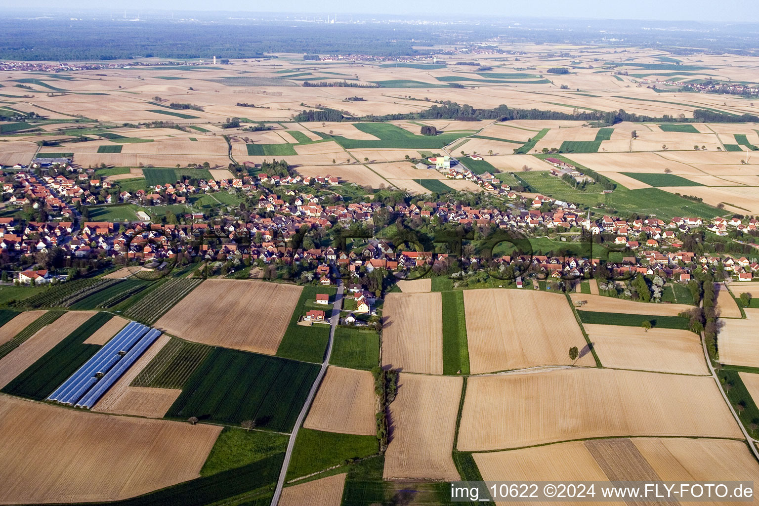 Seebach dans le département Bas Rhin, France vue du ciel