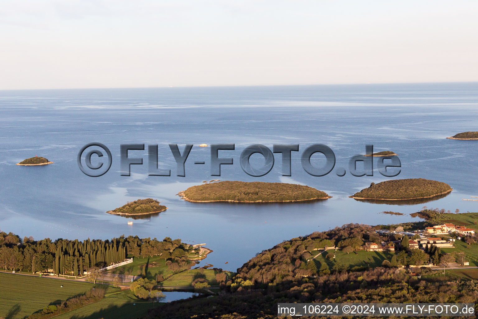 Image drone de Stancija Valkanela dans le département Gespanschaft Istrien, Croatie