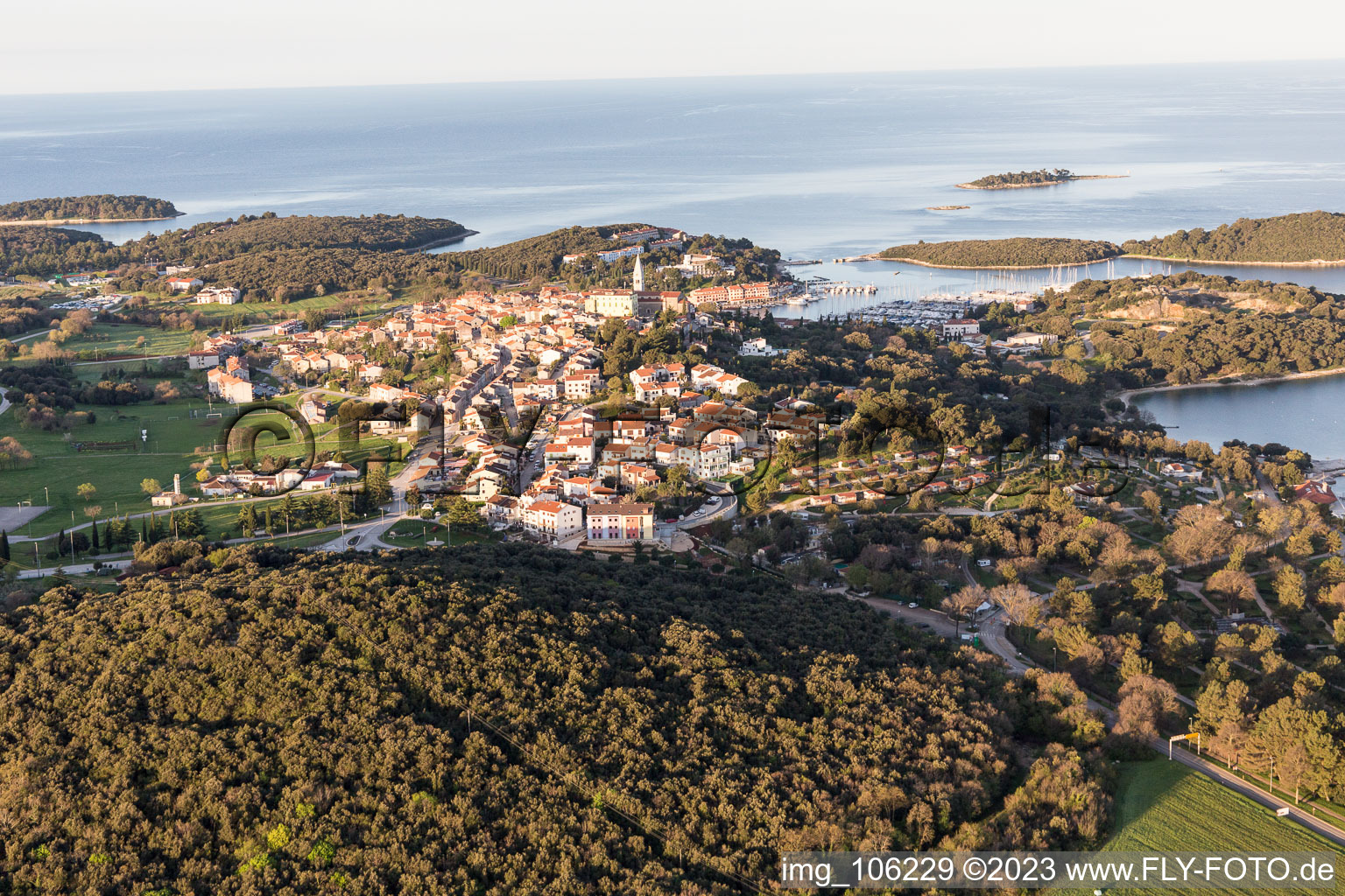 Photographie aérienne de Stancija Valkanela dans le département Istrie, Croatie