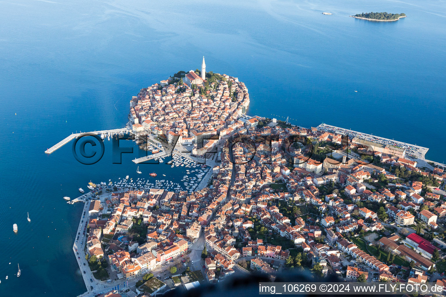 Image drone de Rovinj dans le département Gespanschaft Istrien, Croatie