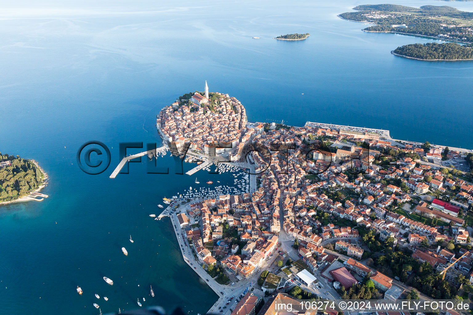 Vue aérienne de Rovinj dans le département Gespanschaft Istrien, Croatie