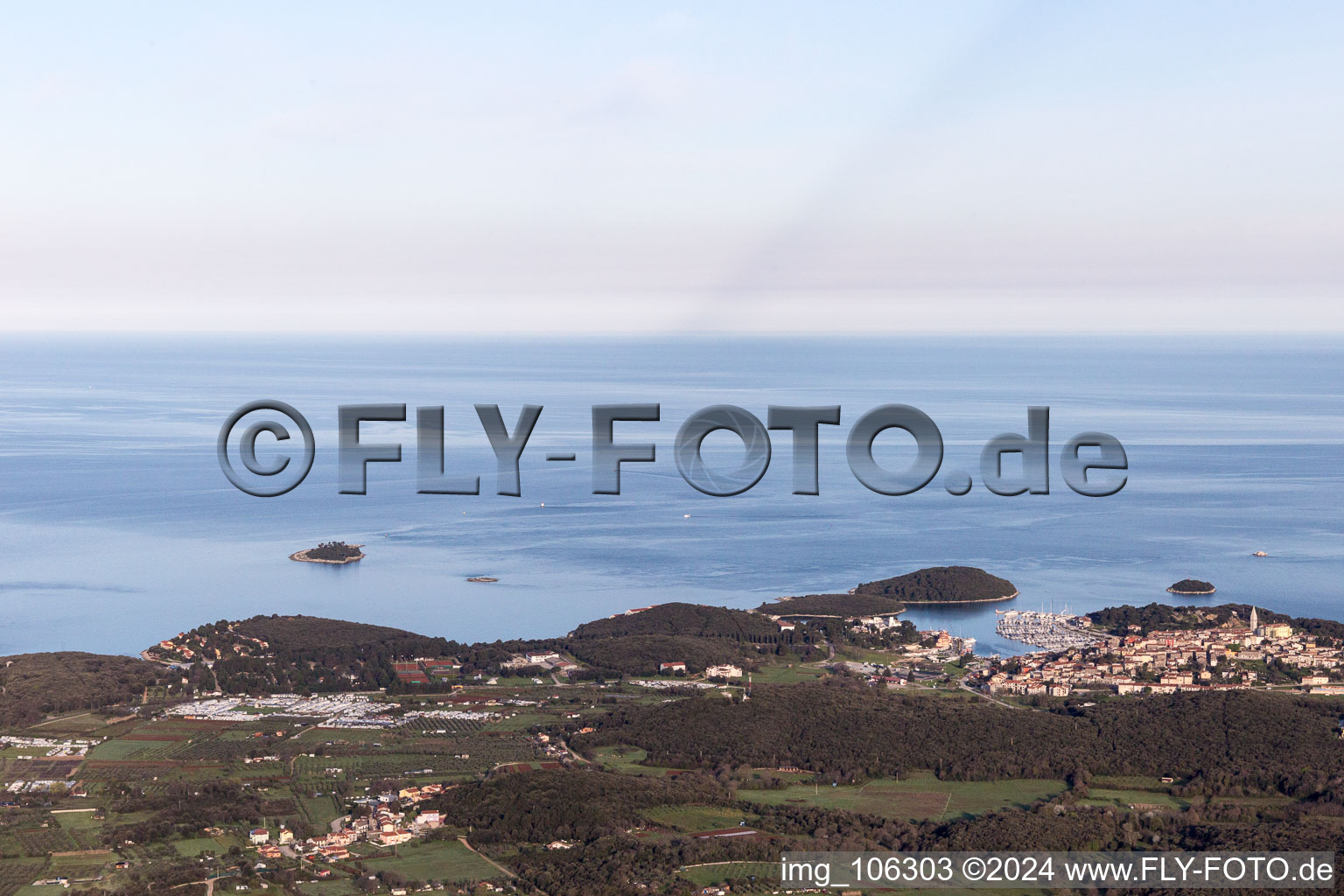 Vue d'oiseau de Vrsar dans le département Gespanschaft Istrien, Croatie