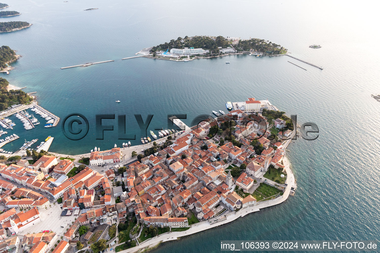 Photographie aérienne de Poreč dans le département Gespanschaft Istrien, Croatie