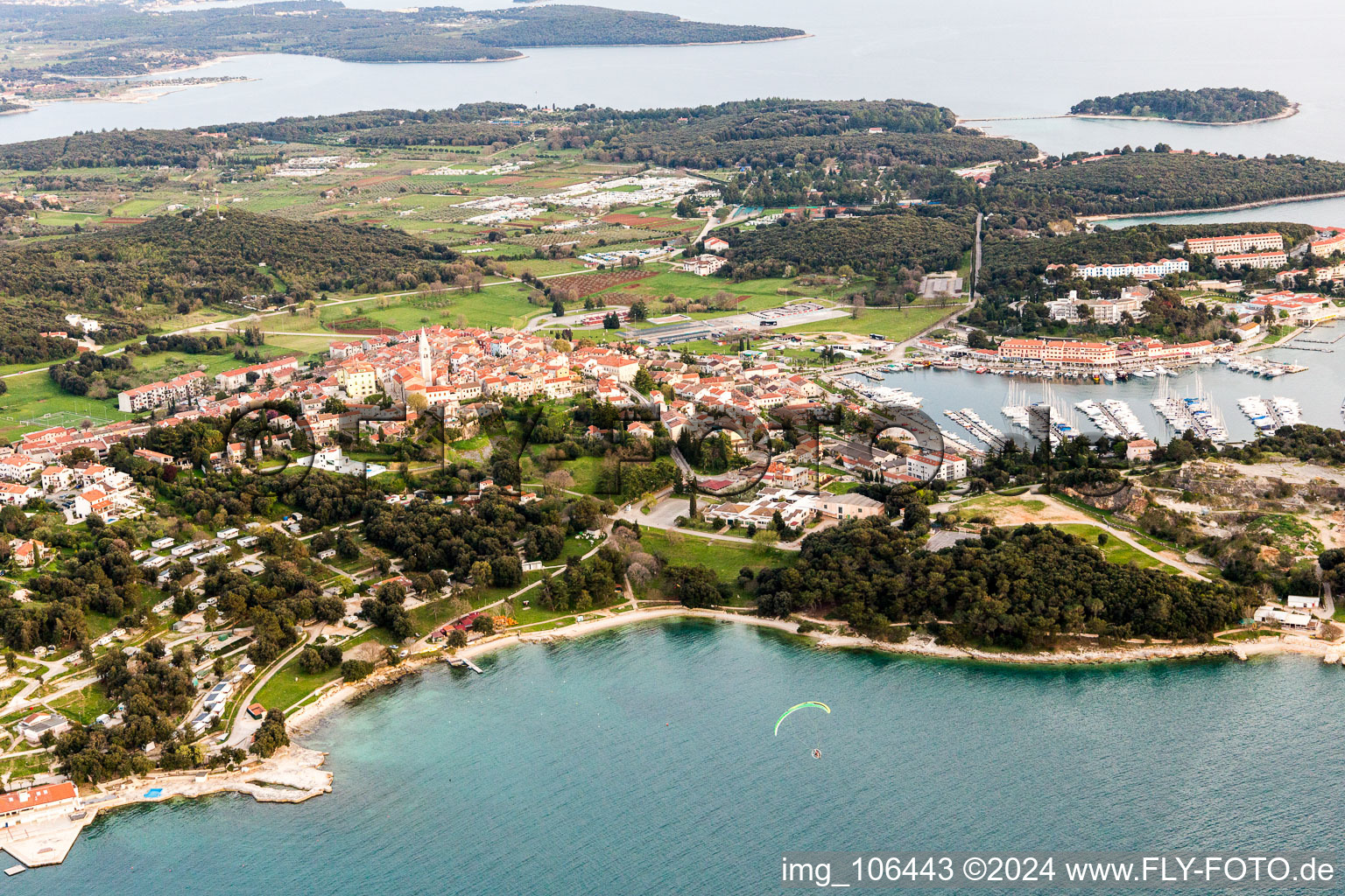 Photographie aérienne de Stancija Valkanela dans le département Gespanschaft Istrien, Croatie