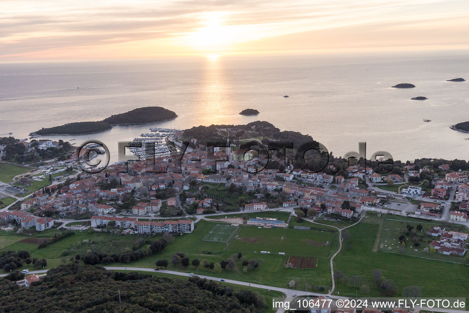 Vrsar dans le département Gespanschaft Istrien, Croatie vue d'en haut