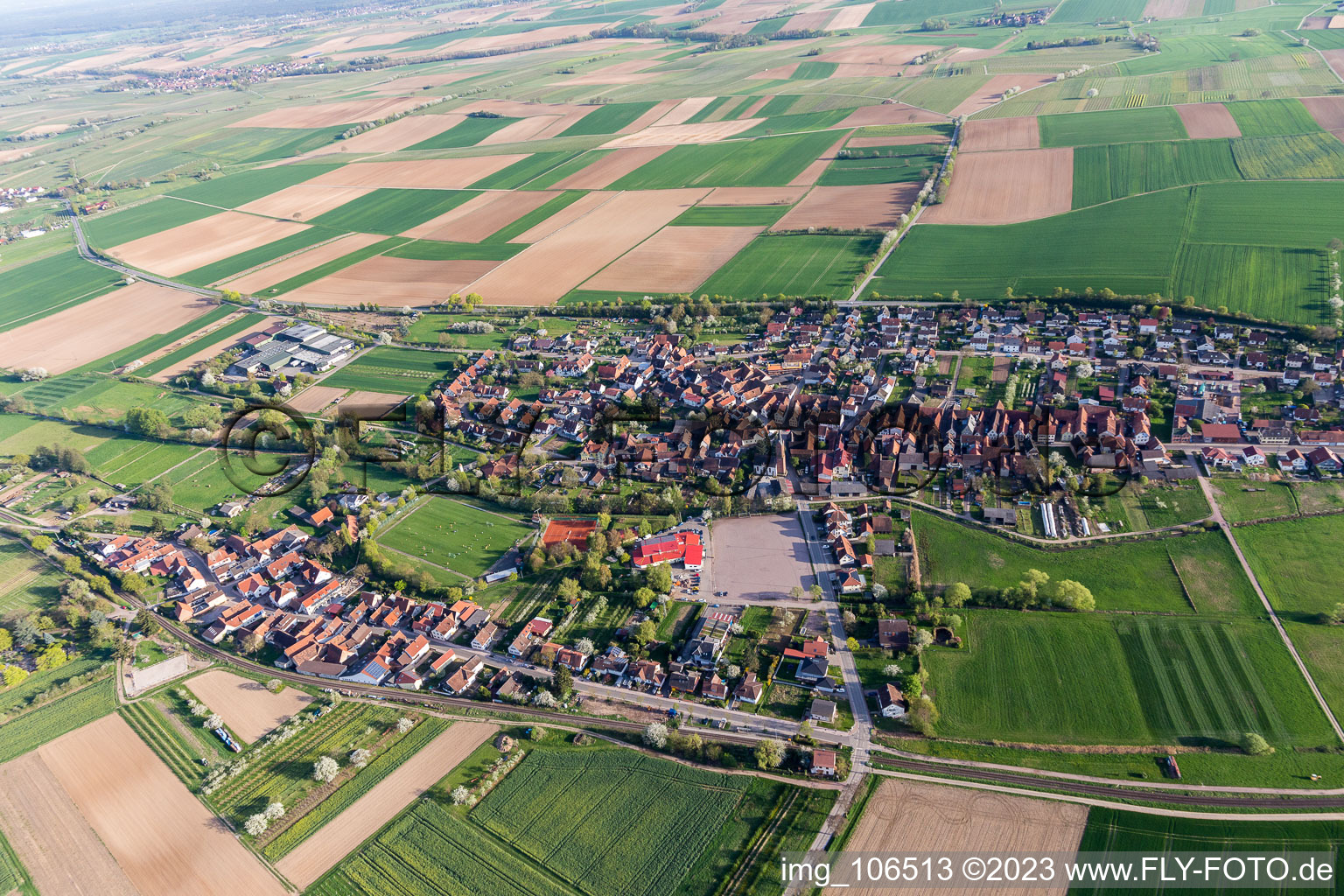 Enregistrement par drone de Quartier Kapellen in Kapellen-Drusweiler dans le département Rhénanie-Palatinat, Allemagne