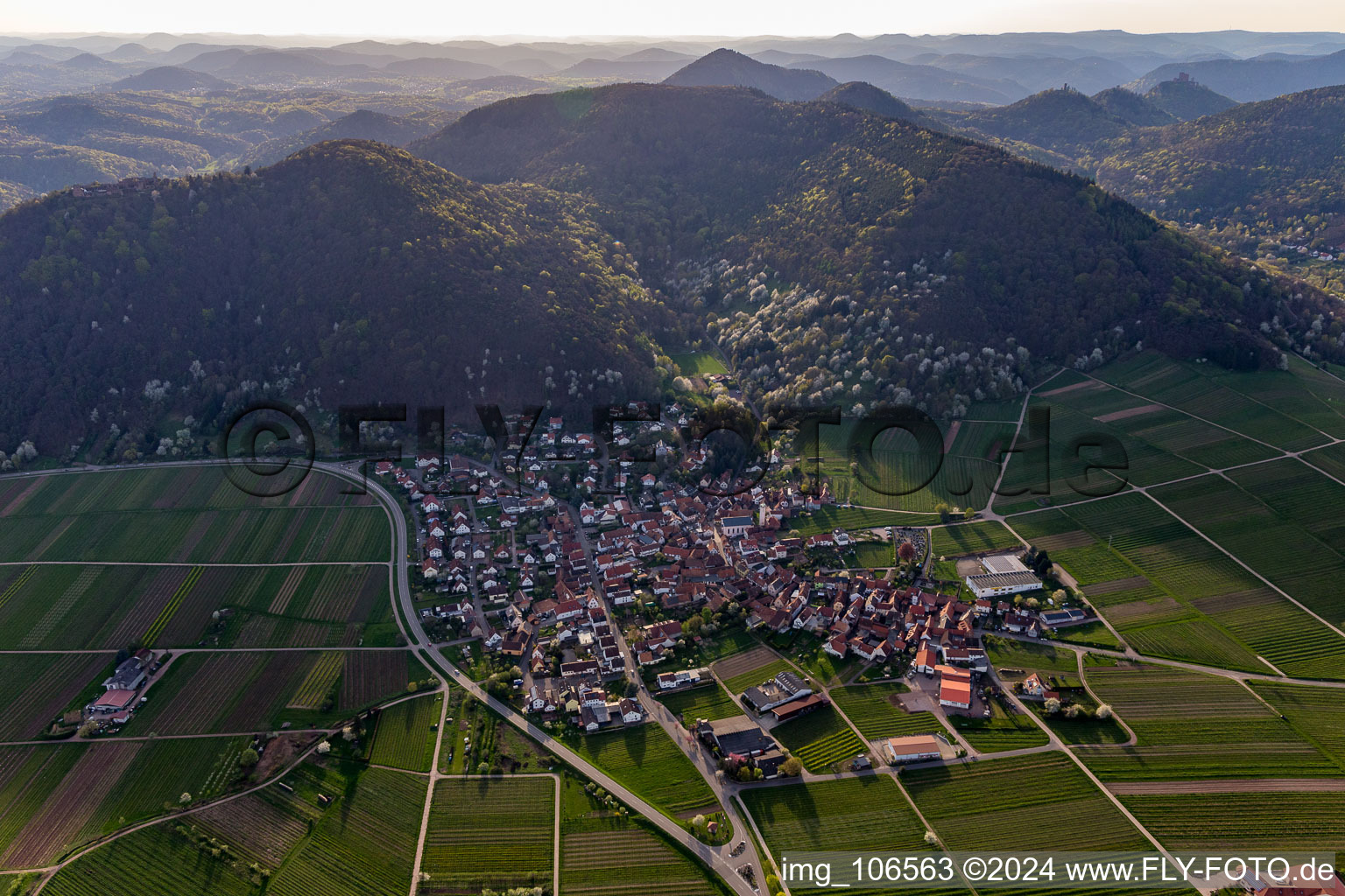 Vue oblique de Eschbach dans le département Rhénanie-Palatinat, Allemagne