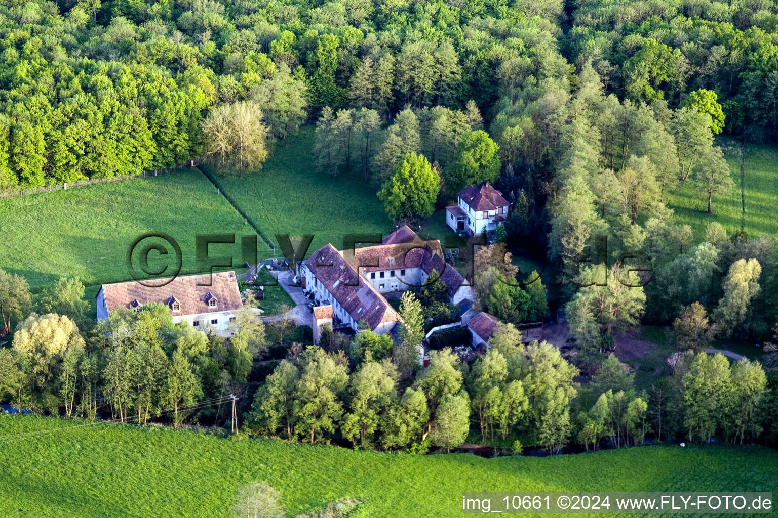 Vue oblique de Surbourg dans le département Bas Rhin, France