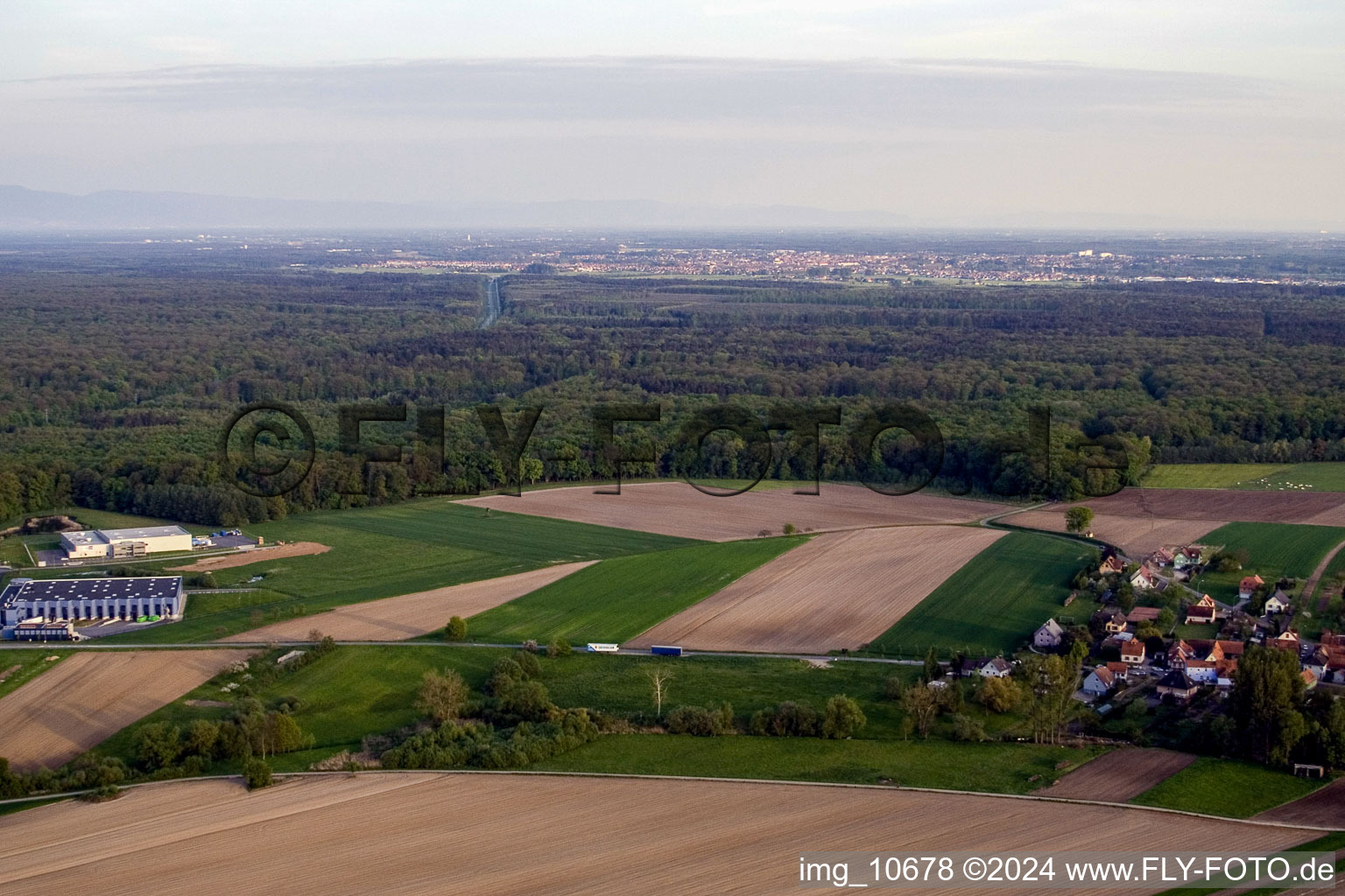 Vue oblique de Hegeney dans le département Bas Rhin, France