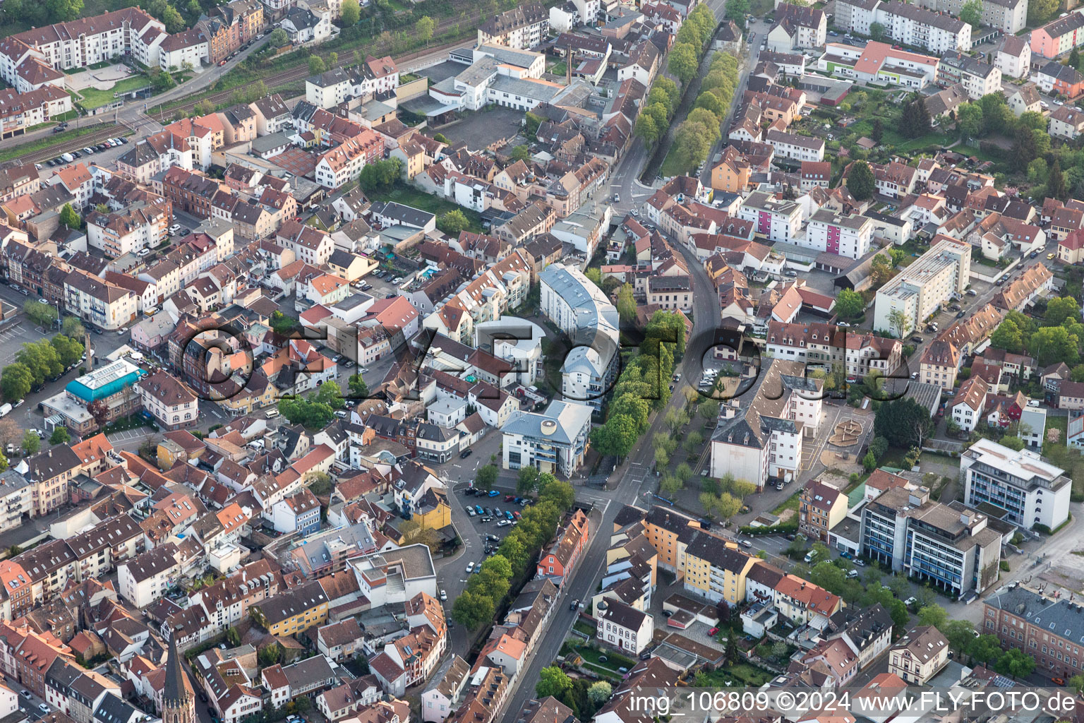 Vue aérienne de Ludwigstr. à Neustadt an der Weinstraße dans le département Rhénanie-Palatinat, Allemagne