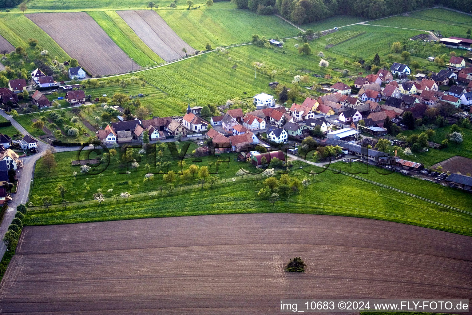 Eschbach dans le département Bas Rhin, France depuis l'avion