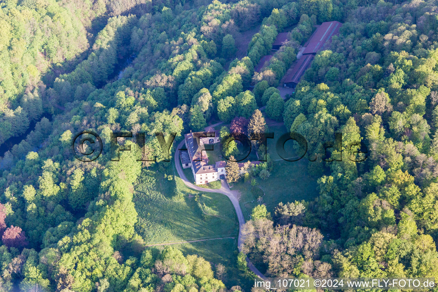 Vue aérienne de Langeberg à Wissembourg dans le département Bas Rhin, France