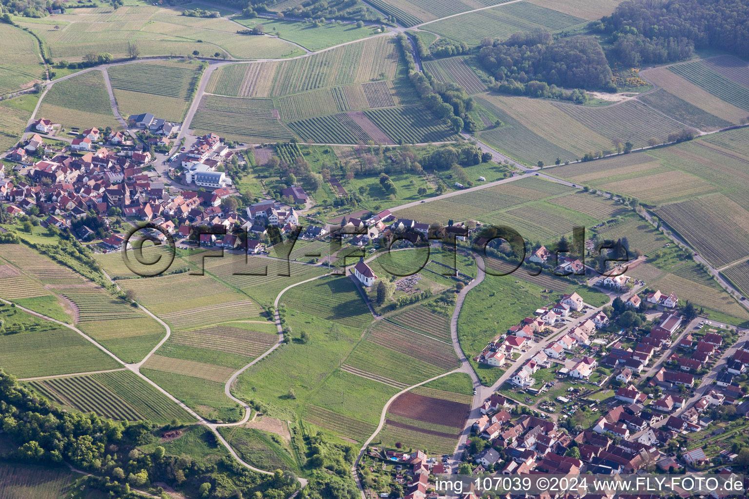 Vue aérienne de Quartier Gleiszellen in Gleiszellen-Gleishorbach dans le département Rhénanie-Palatinat, Allemagne