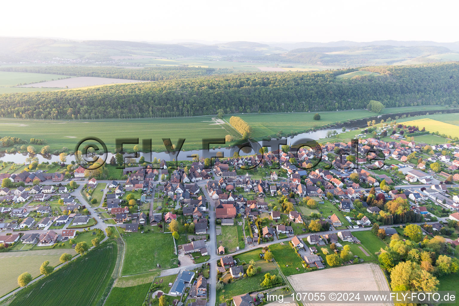 Vue aérienne de Heinsen dans le département Basse-Saxe, Allemagne