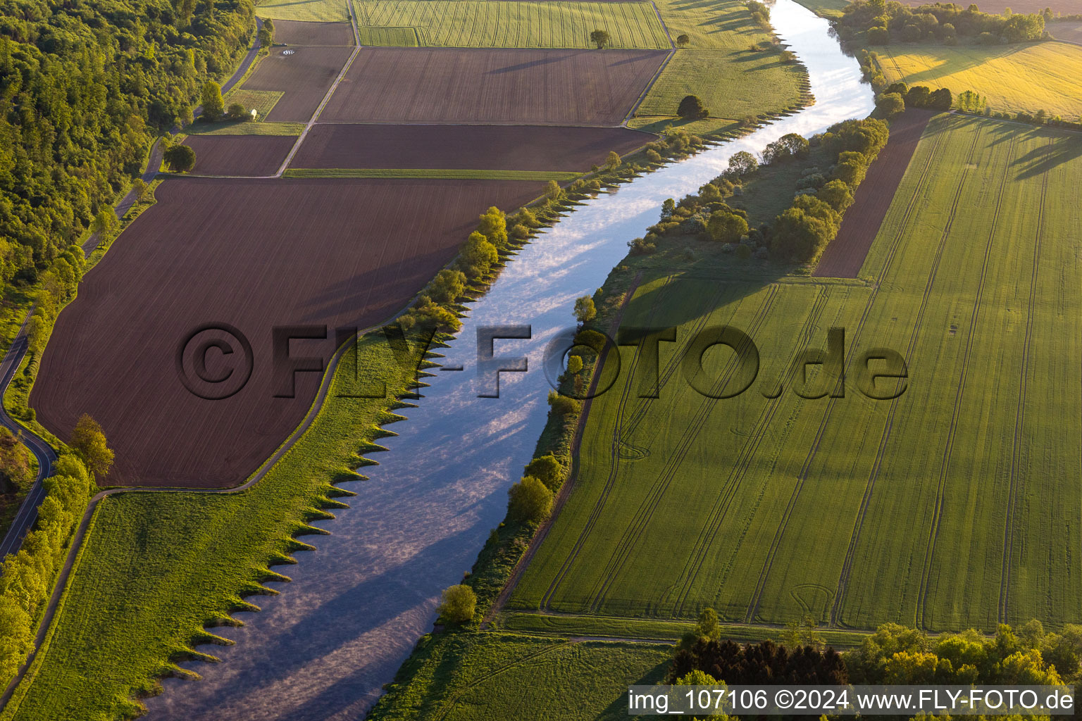 Vue aérienne de Quartier Stahle in Höxter dans le département Rhénanie du Nord-Westphalie, Allemagne