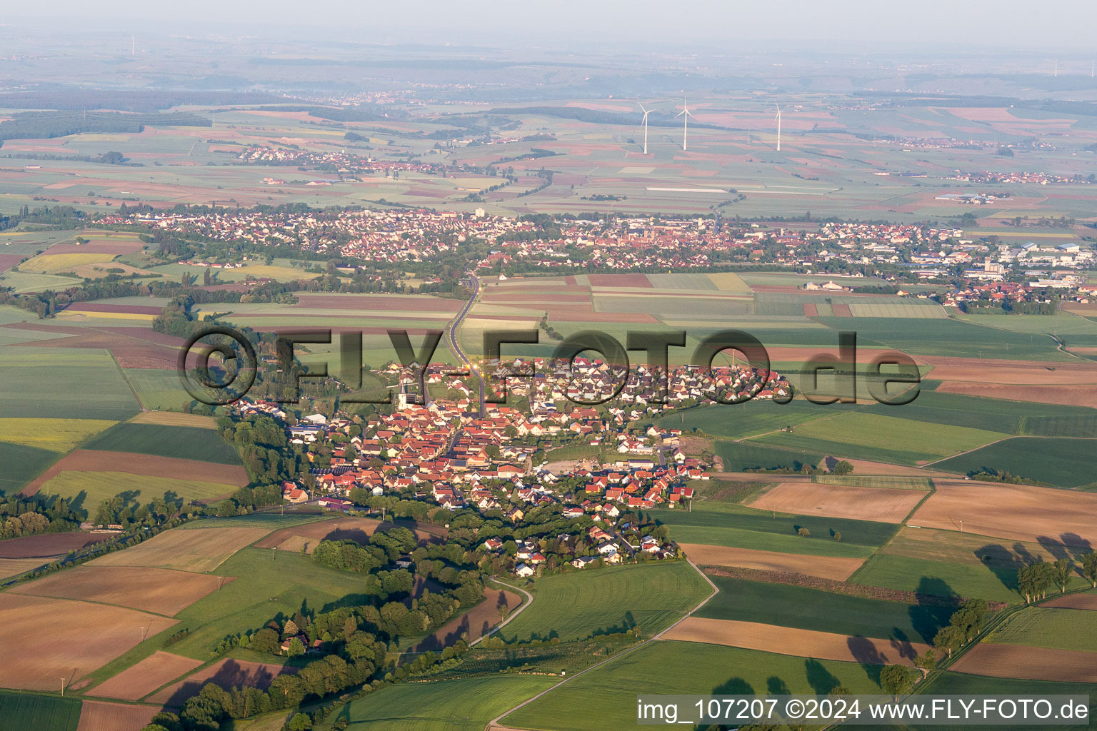 Photographie aérienne de Dingolshausen dans le département Bavière, Allemagne