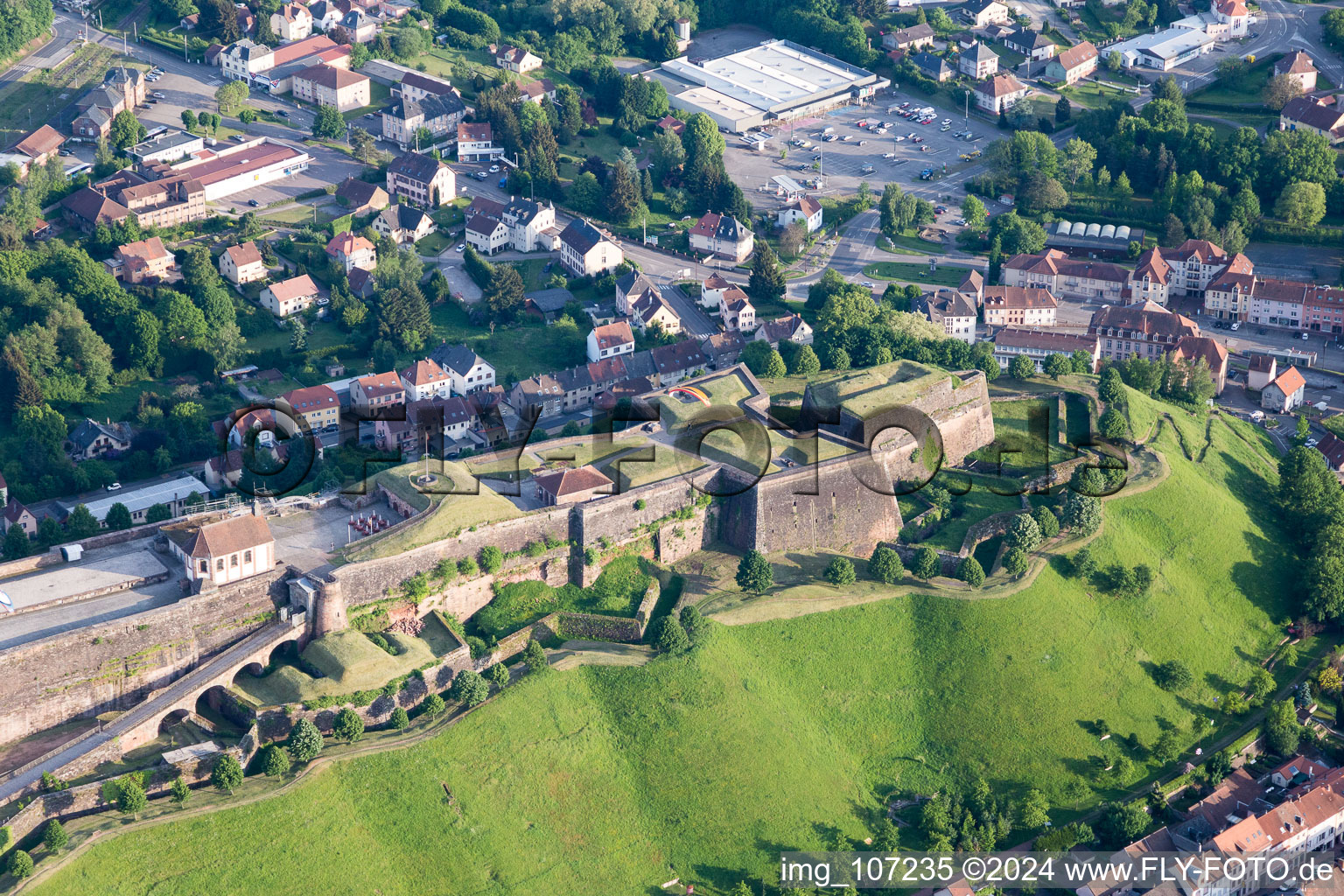 Citadelle de Bitche à Bitche dans le département Moselle, France hors des airs