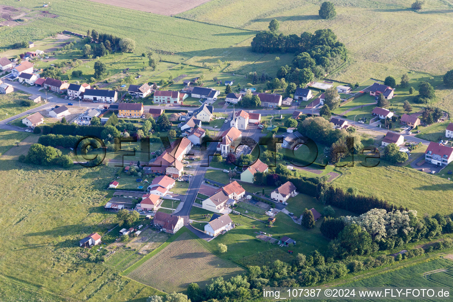 Vue aérienne de Hassenburg dans le département Moselle, France