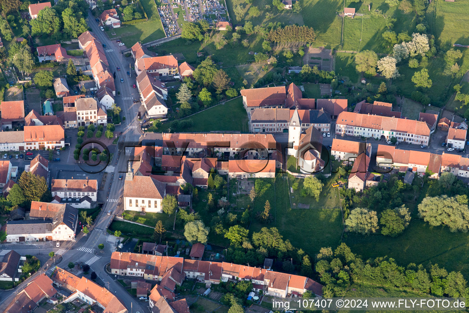 Vue aérienne de Harskirchen dans le département Bas Rhin, France