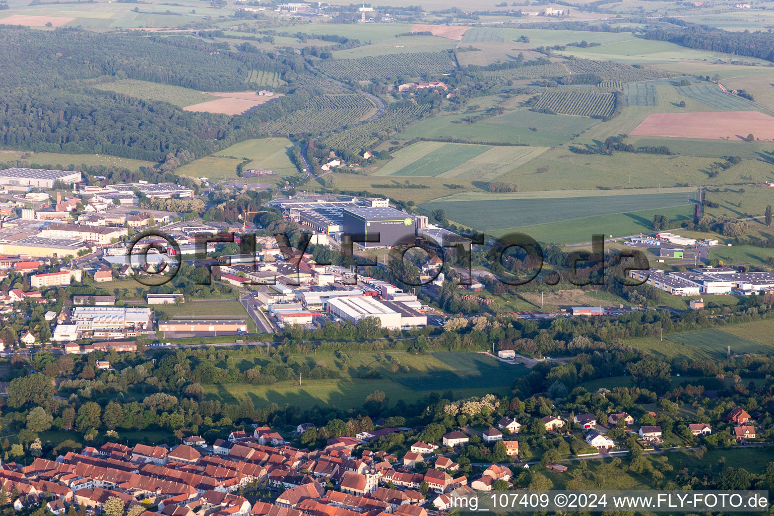 Vue aérienne de Sarre-Union dans le département Bas Rhin, France